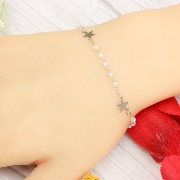 "Trendy Handmade Bracelet – A Thoughtful Gift for Girls & Women | UNVRC1383 - Picture 10 of 10